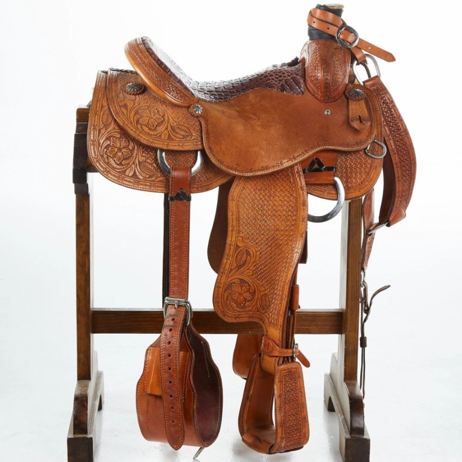 * Nrs Used 15.5In Bar H Equine Team Roper | Roping Saddles